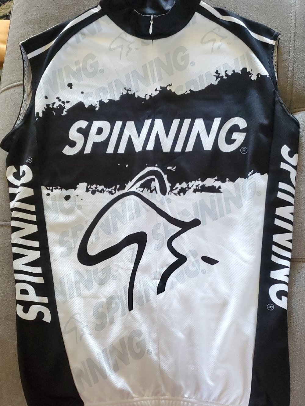 Spinning Sleeveless Cycling Jersey in Black & White